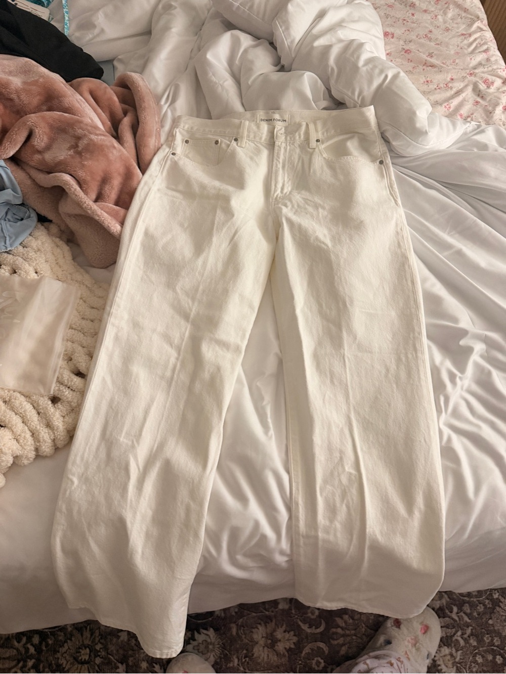 Denim Forum Cream-White Wide-Leg Jeans